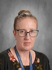 Olsen, Amanda